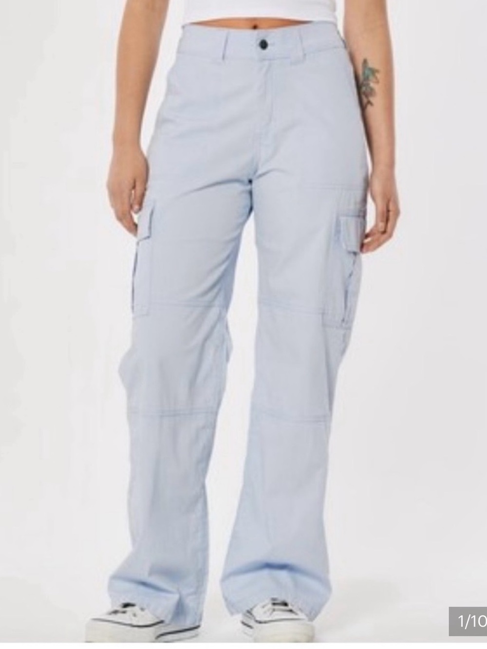Hollister Women’s high rise vintage baggy cargo pants 31R Light Blue Wide-leg